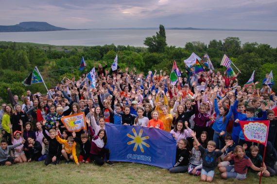 A jövőre 10 éves Funside Balaton tábor újabb 3 évig marad a balatongyöröki helyszínen!